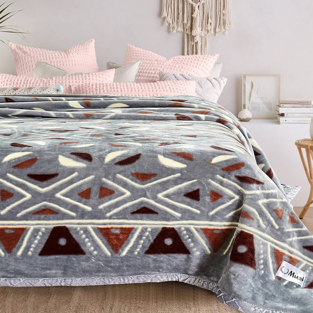 Super Soft 4kg 220 x 240 Mink Blanket - Geometric Sands