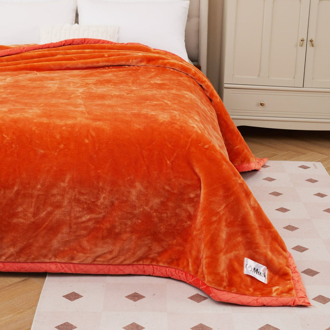 Super Soft 4kg 220 x 240 Mink Blanket - Golden Sunset