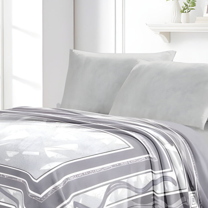 Super Soft 4kg 220 x 240 Mink Blanket - Geometric Grey