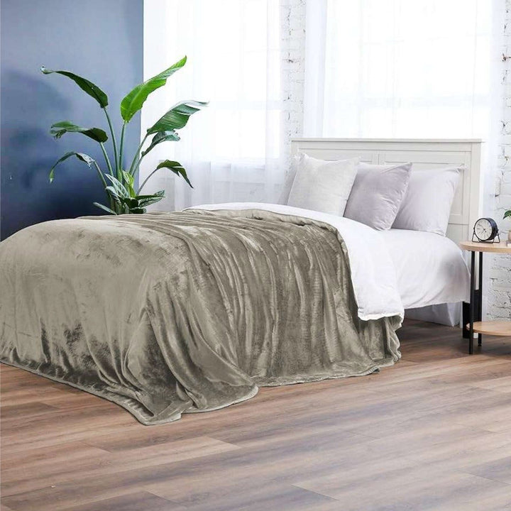 Super Soft 2kg 160 x 220 Blanket -Taupe