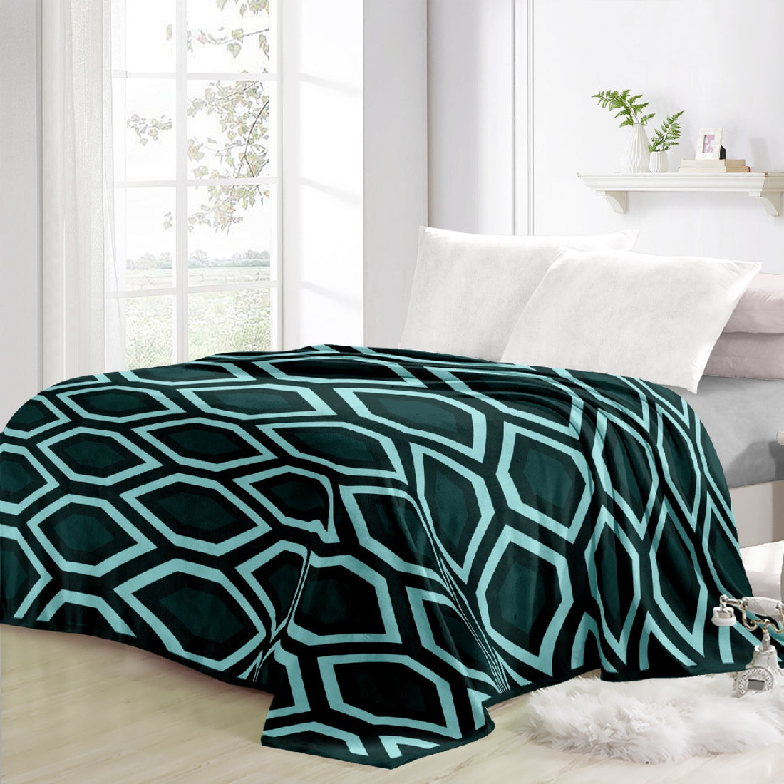 Super Soft 2kg 195 x 225 Teal Geometric Pattern Blanket