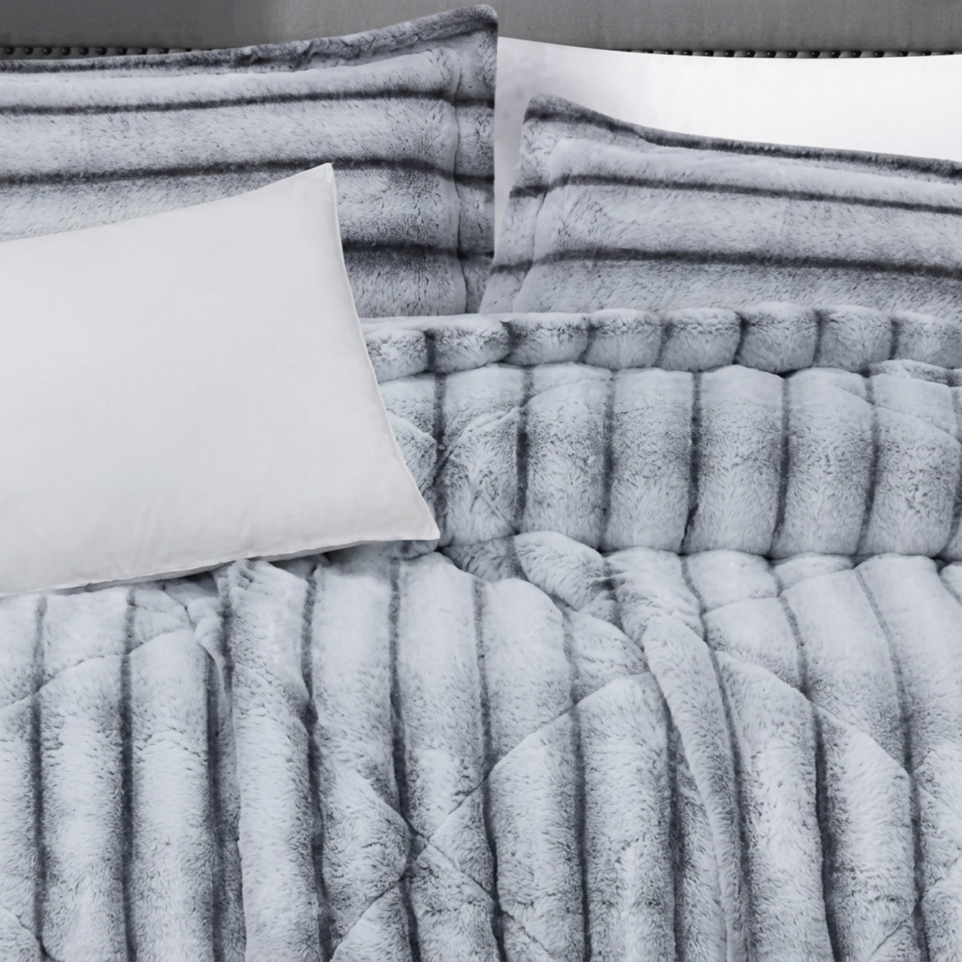 3 Piece Faux Fur Comforter Set - Geometric Pattern