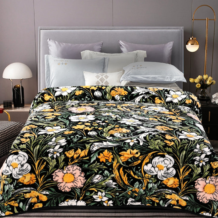 Super Soft 3kg 195 x 225  Midnight Garden Blanket