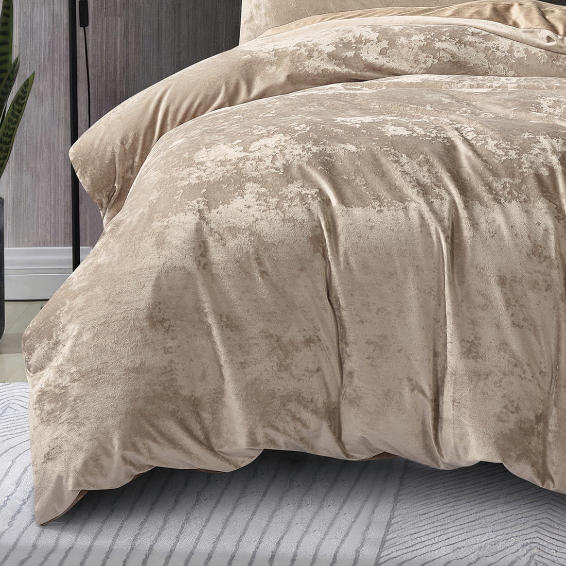 Crushed Velvet 3 Piece Quilt Cover Set - Gold Caramel