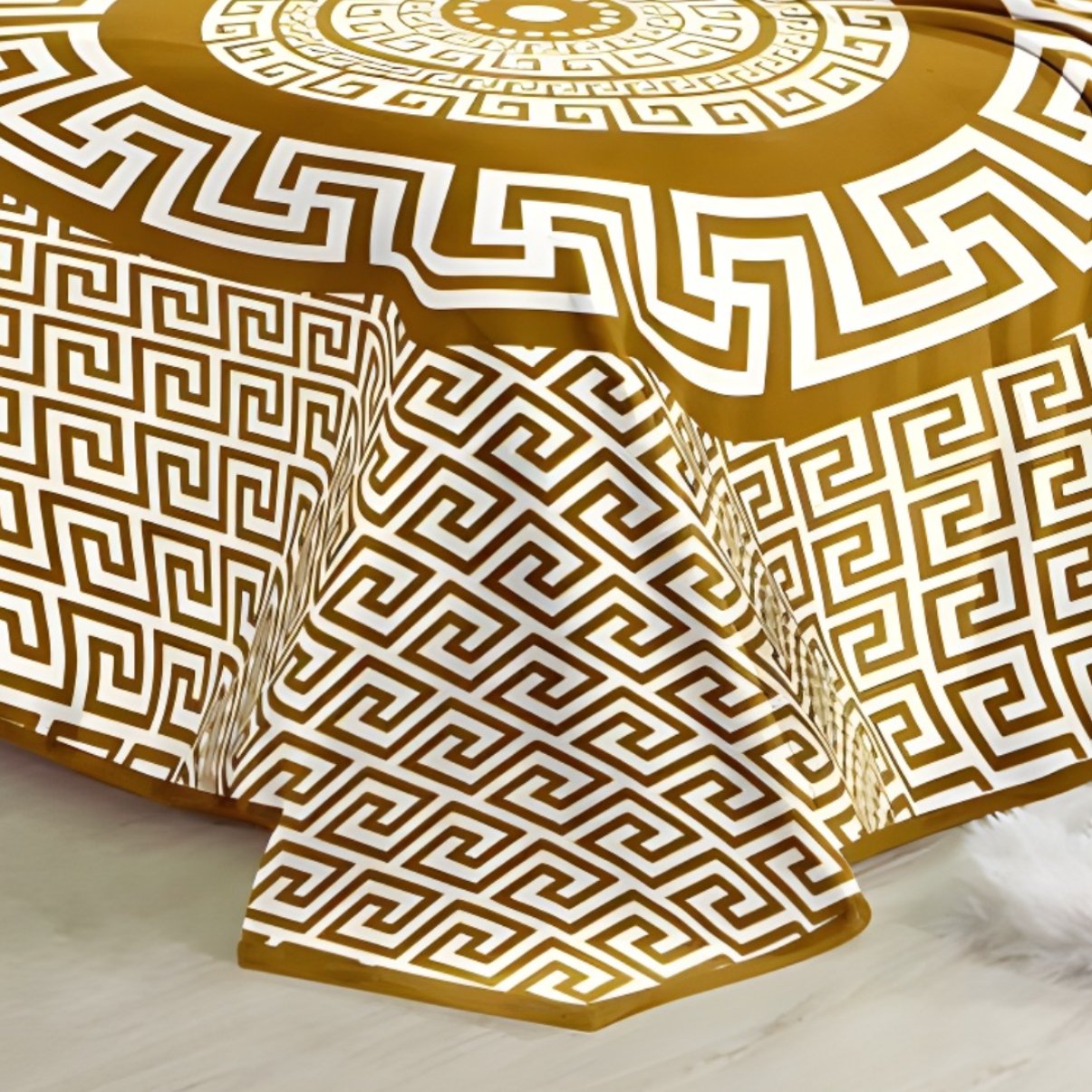 Super Soft 4kg 220 x 240 Mink Blanket - Golden Yellow Greek Key
