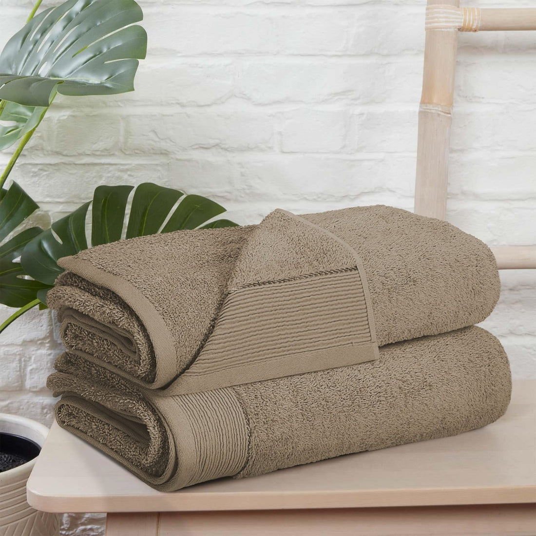 Pebble Egyptian cotton bath towel