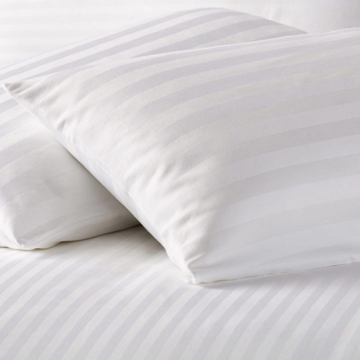 Standard Pillow cases Broad Stripe