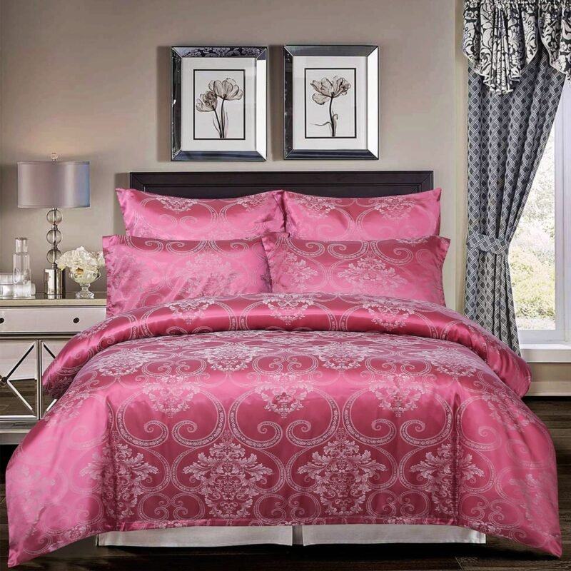 Jacquard Comforter