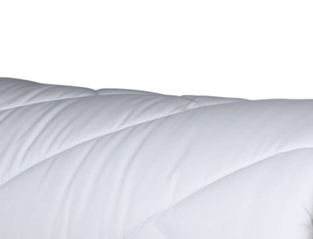 All-Season Superior Bamboo Blend Cloud Quilt