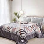Super Soft 4kg 220 x 240 Mink Blanket - Classic Cozy Plaid