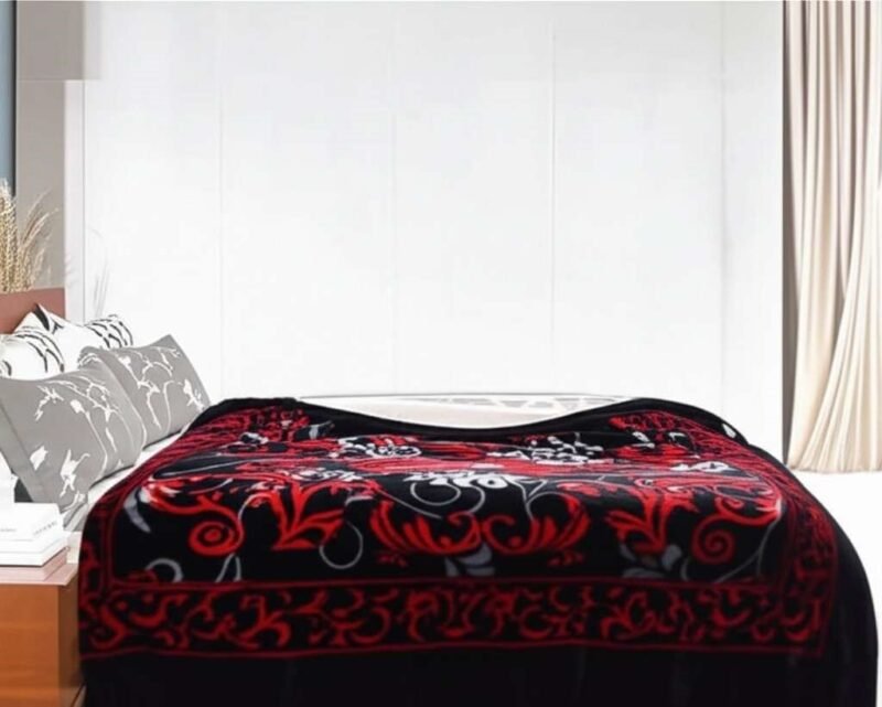 Super Soft 4kg 220 x 240 Mink Blanket – Majestic Red Scroll