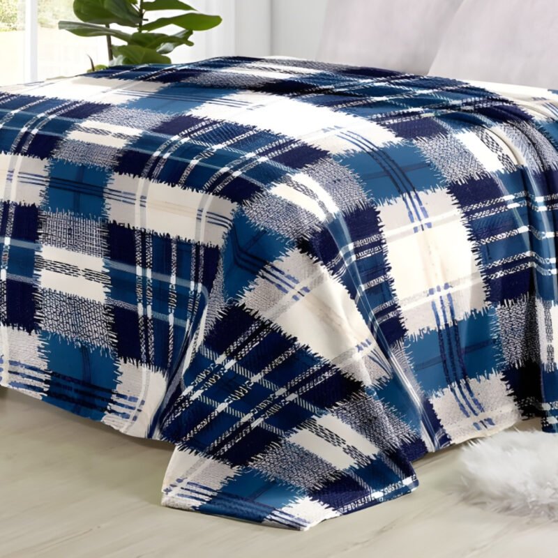 Super Soft 4kg 220 x 240 Mink Blanket - Plaid Blue - Image 3