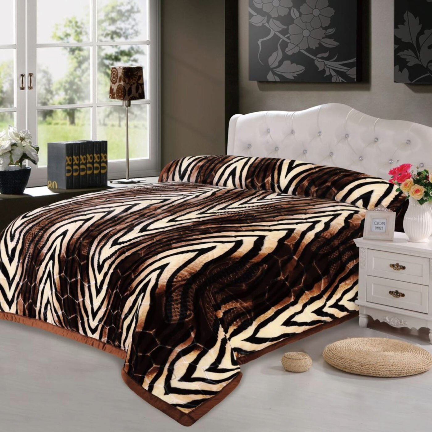 Super Soft 4kg 220 x 240 Mink Blanket - Brown Zebra Stripes