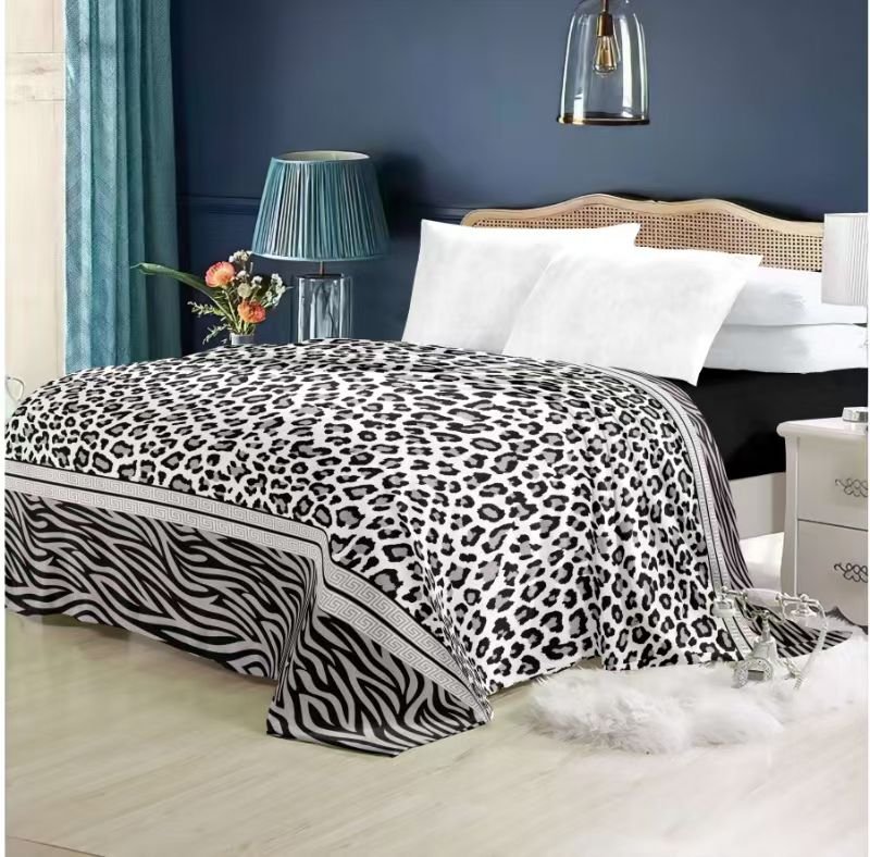 Super Soft 4kg 220 x 240 Mink Blanket - Zebra-Leopard Blend
