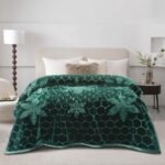 Super Soft 4kg Mink Blanket - Green Floral Hexa Design