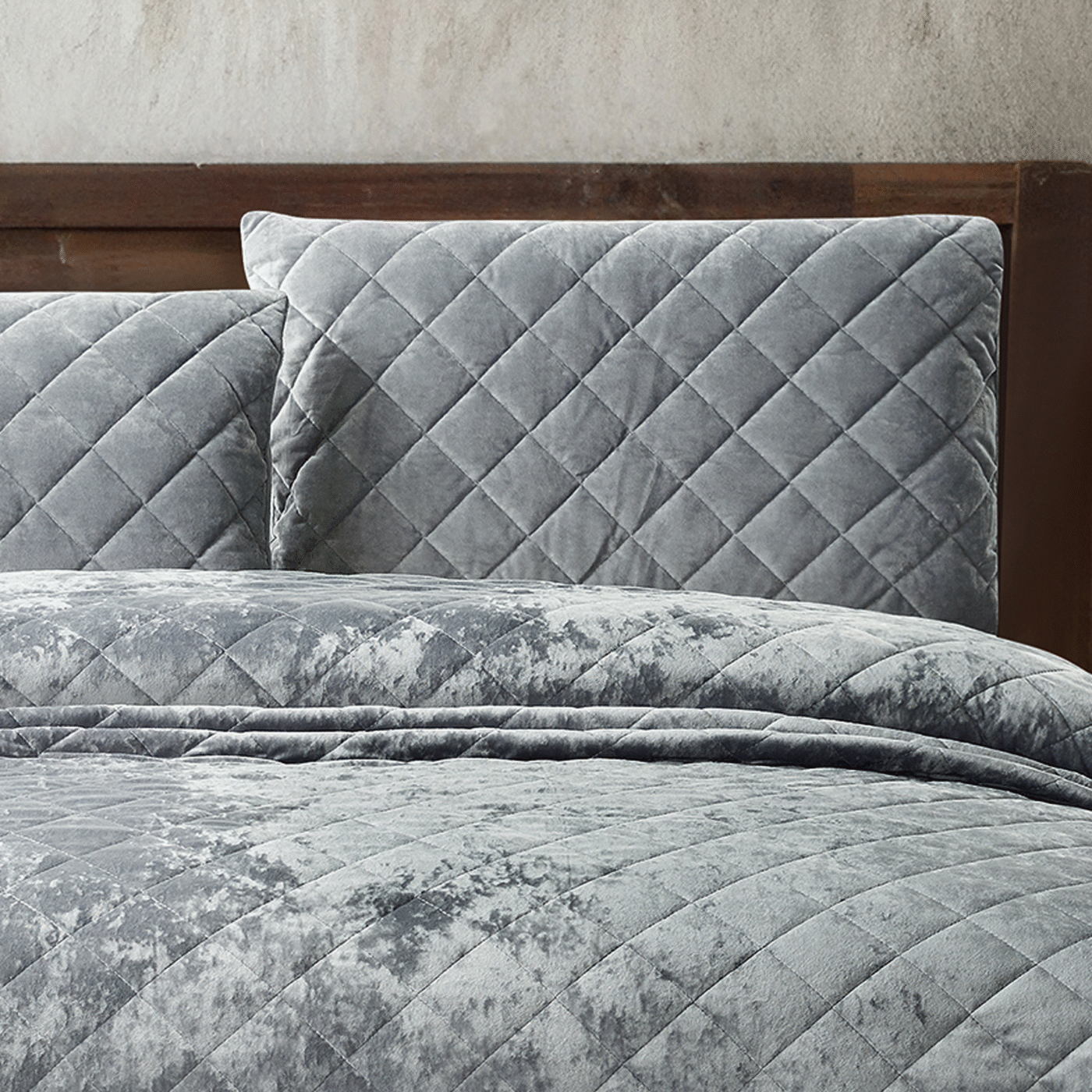 GRAY 3 Bedding King 3 Piece Crushed Velvet Coverlet Set - Grey